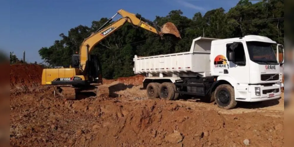 Empresa é especializada nos serviços de locação e equipamentos para terraplanagem