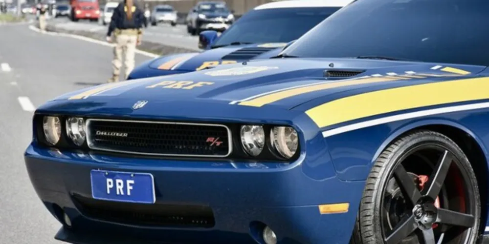 As irregularidades no trânsito também incluem 451 motoristas autuados por ultrapassagens proibidas