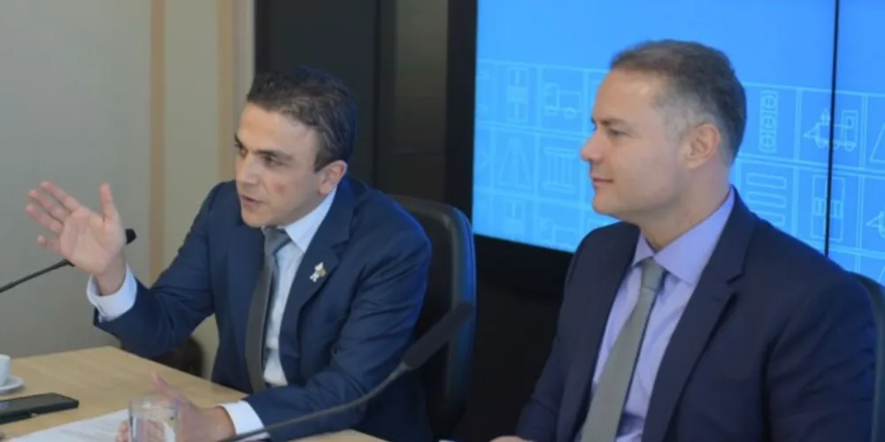 Grupo se encontrou com o ministro Renan Filho nesta quarta-feira (26). Encontro foi articulado pelo deputado Aliel Machado