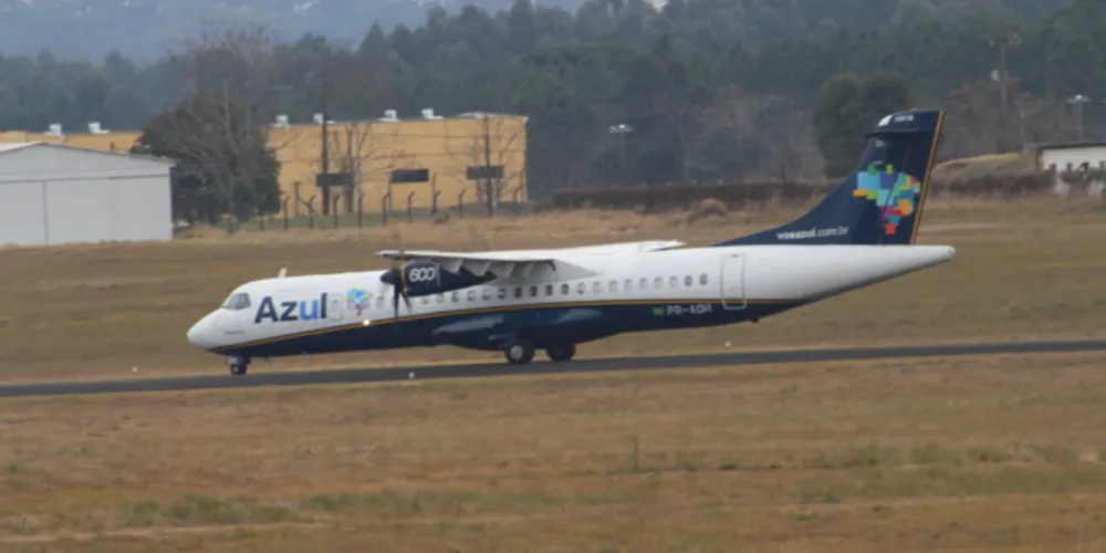 O objetivo é democratizar o acesso a passagens de avião, com custo estimado em R$ 200 por trecho voado.