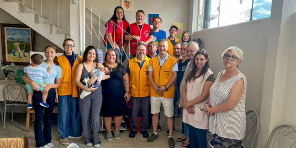 A instituição Casa Samways, atualmente atende cerca de 600 pessoas, fornecendo marmitas e lanches gratuitamente a pessoas carentes