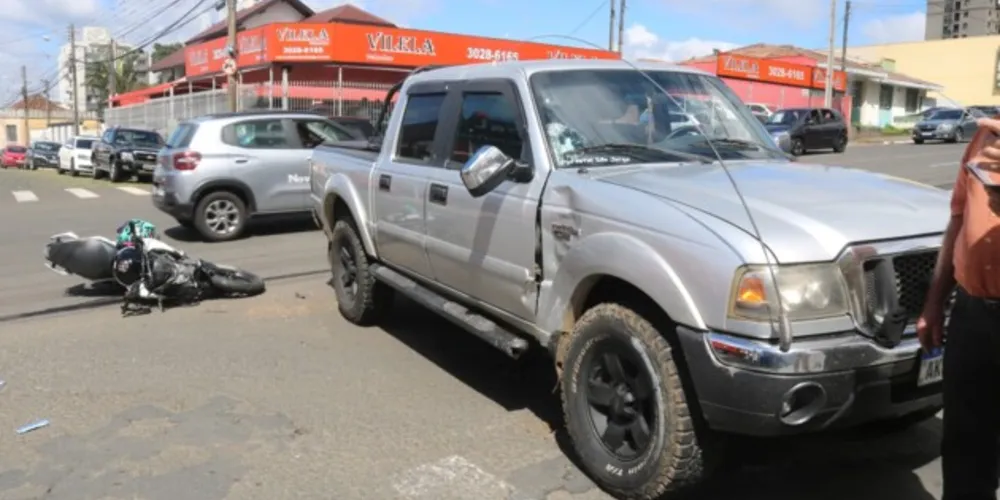 O acidente foi registrado na manhã deste sábado (4), na região da Nova Rússia.