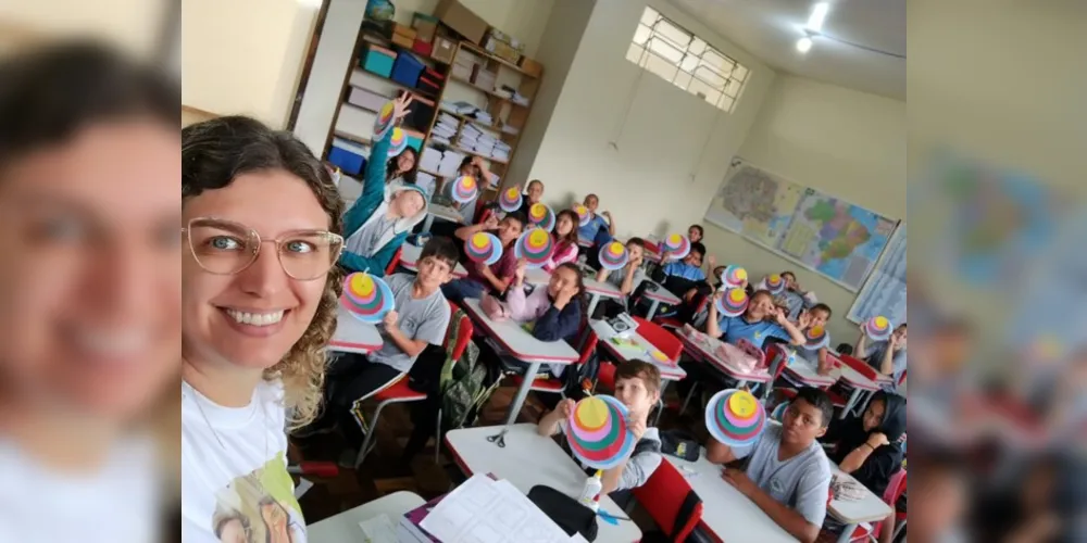 Durante a atividade os alunos conseuiram desenvolver sua percepção sobre espaço e localização