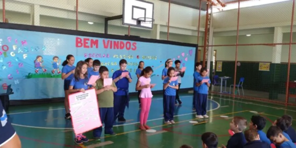 A apresentação das atividades mobilizou toda  a escola