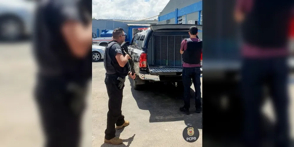 O homem responde por diversos crimes tais como homicídio qualificado, corrupção de menores, disparo de arma de fogo, tráfico de drogas, lesão corporal, roubos e posse irregular de arma de fogo