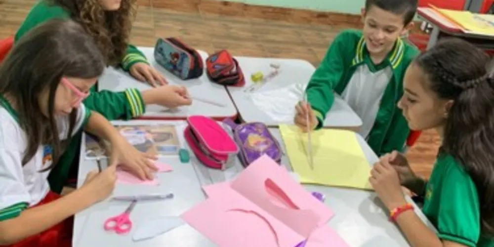 Alunos confeccionaram representações dos sistemas digestivo e respiratório