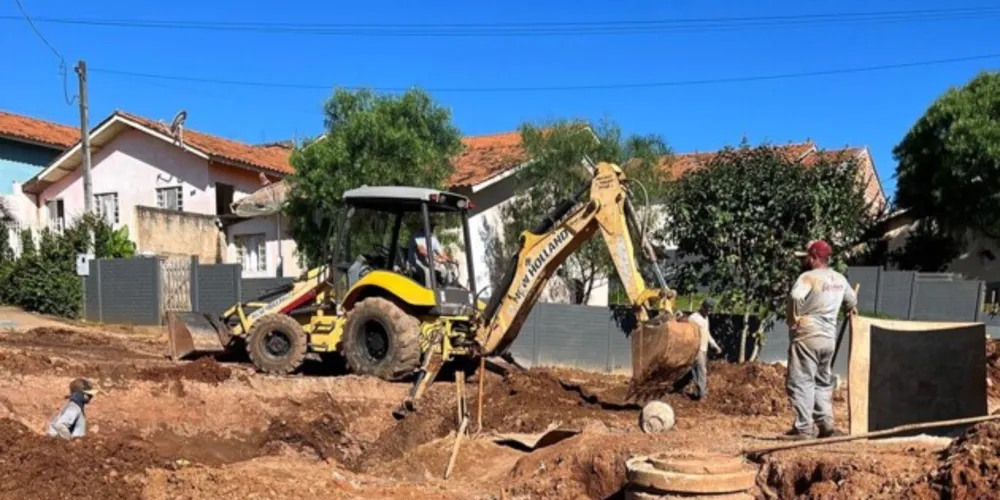 Como exemplo, o gestor citou ações de pavimentação, reformas em escolas e melhorias no atendimento em saúde