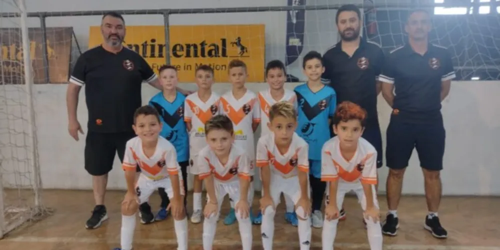 Supere-se Futsal é uma das equipes de Ponta Grossa na competição
