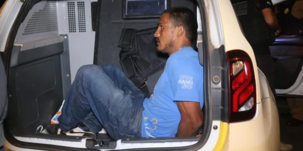 Autor foi detido minutos após o crime, na Vila Guaíra