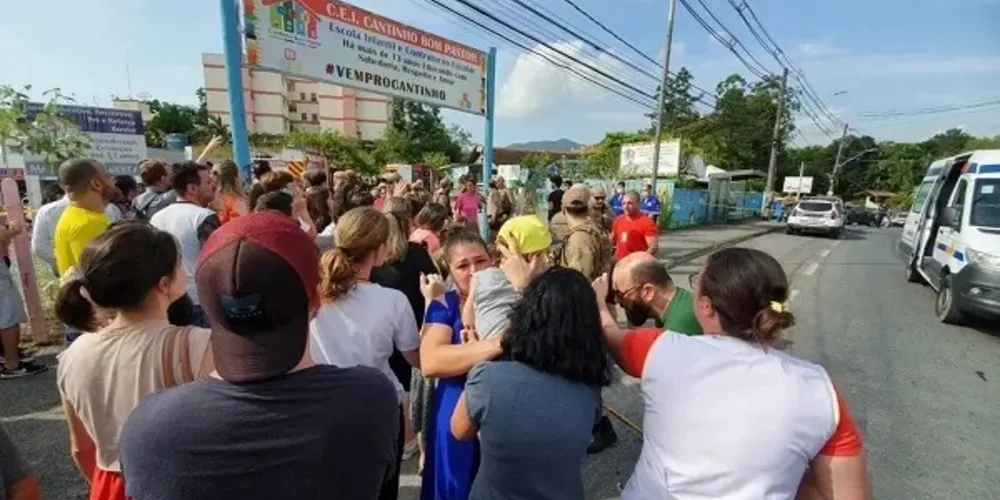 Ações criminosas recentes tiraram a vida de quatro crianças e uma professora