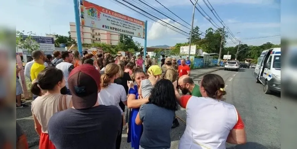 Ações criminosas recentes tiraram a vida de quatro crianças e uma professora