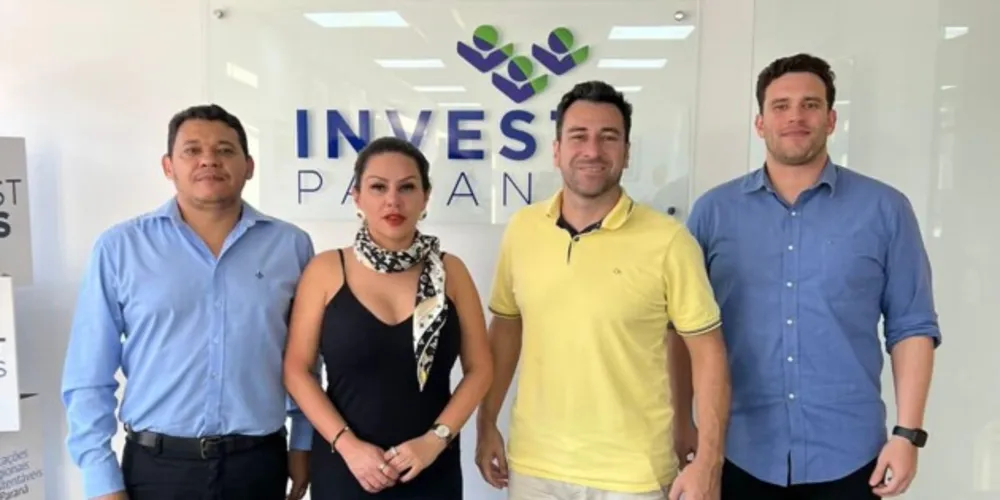 Chefe do Executivo esteve acompanhada por outros representantes da prefeitura durante agenda