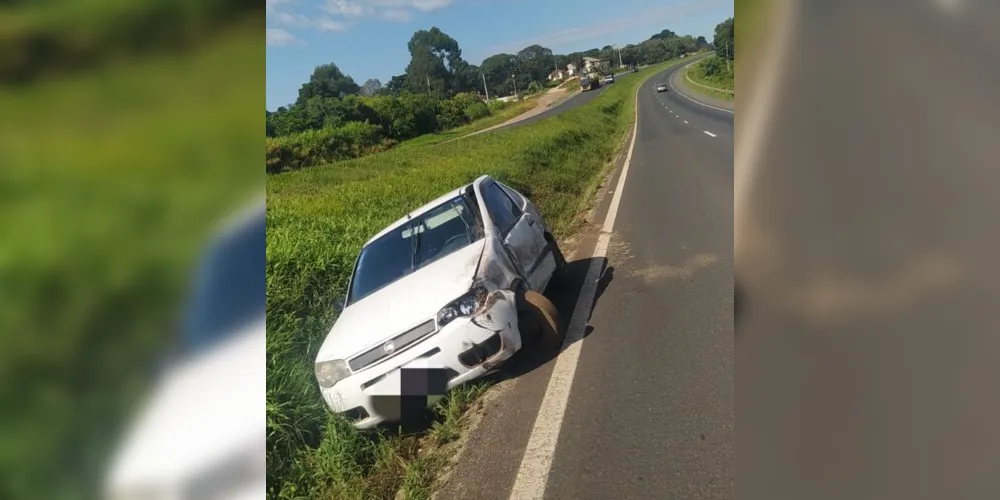 Veículo perdeu o controle enquanto seguia sentido Ponta Grossa