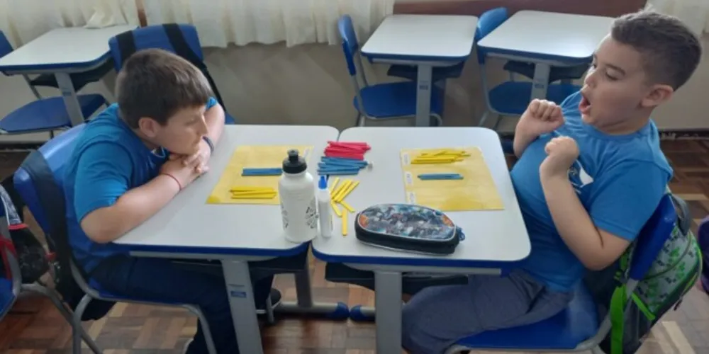 As atividades foram realizadas na disciplina de matemática e visavam trabalhar as tamáticas da aula de forma prazerosa para os alunos