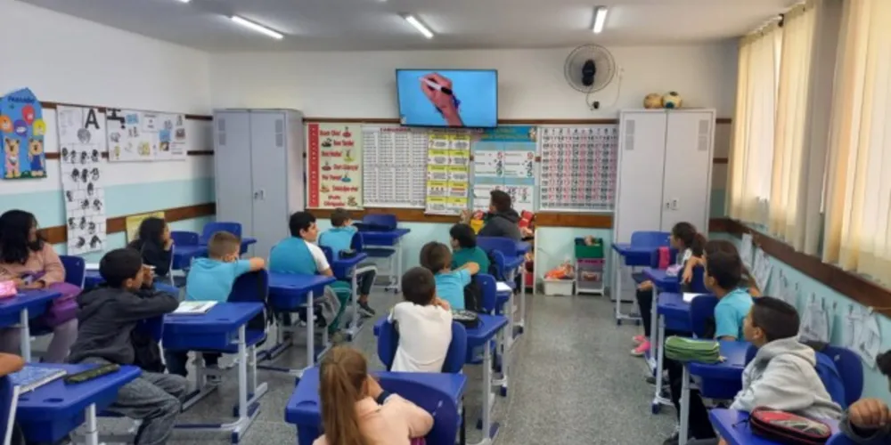 Para elucidar temática, alunos acompanharam série de conteúdos adaptados a sua linguagem