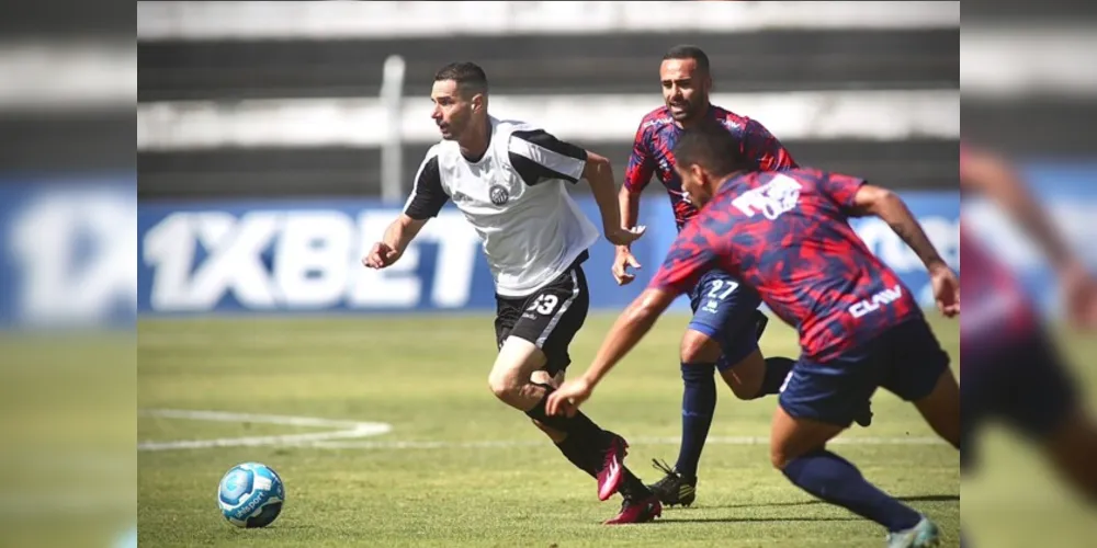 Jogo-treino entre as equipes foi neste sábado, em Vila Oficinas