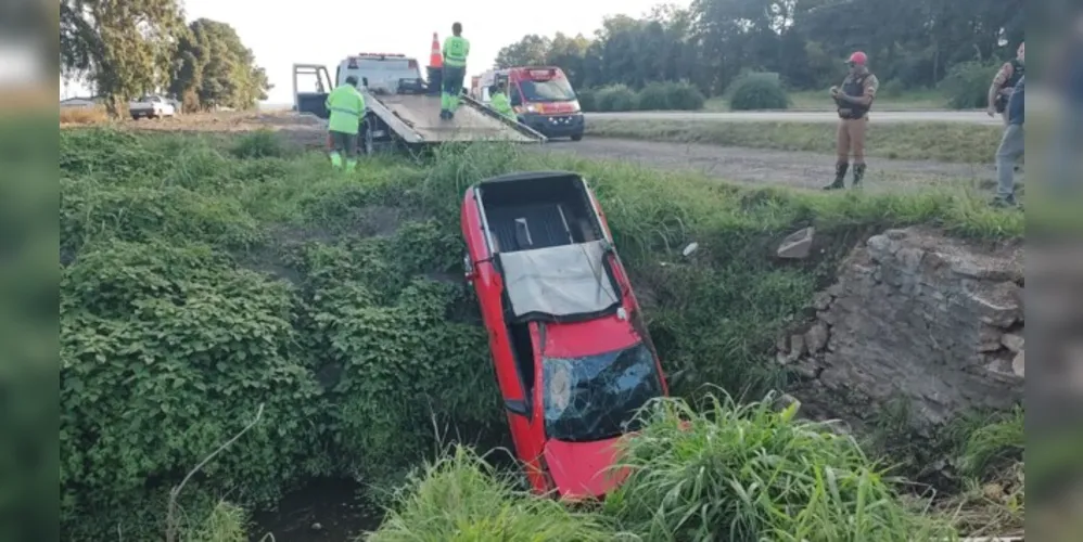 Condutor do veículo, um homem de 35 anos, ficou gravemente ferido