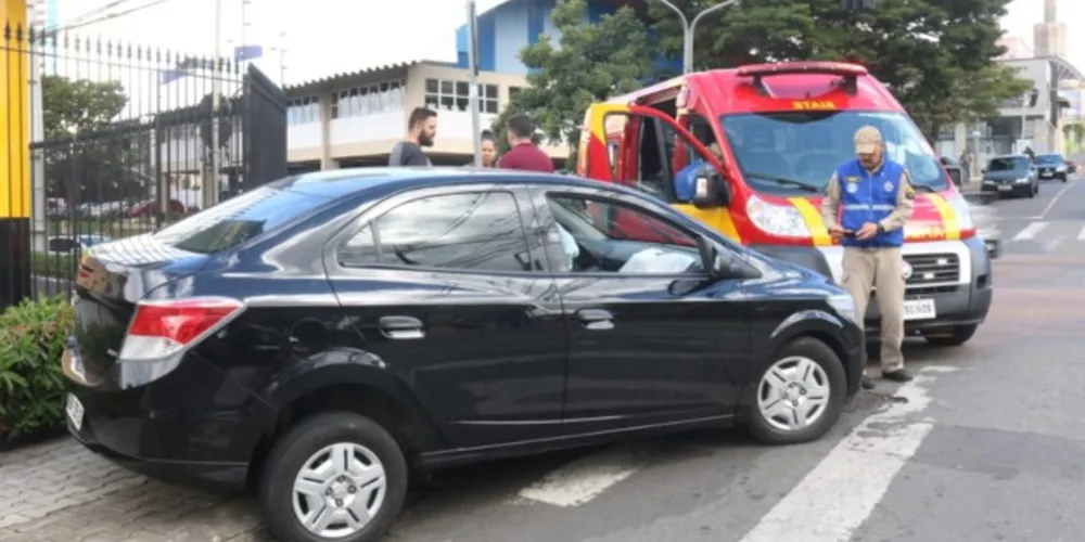 Chevrolet Prisma foi atingido por um Fiat Palio