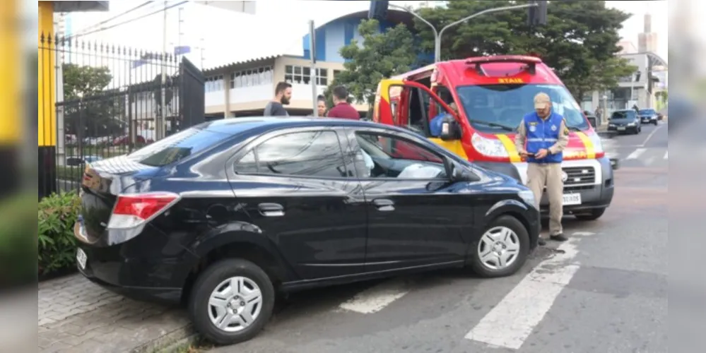 Chevrolet Prisma foi atingido por um Fiat Palio