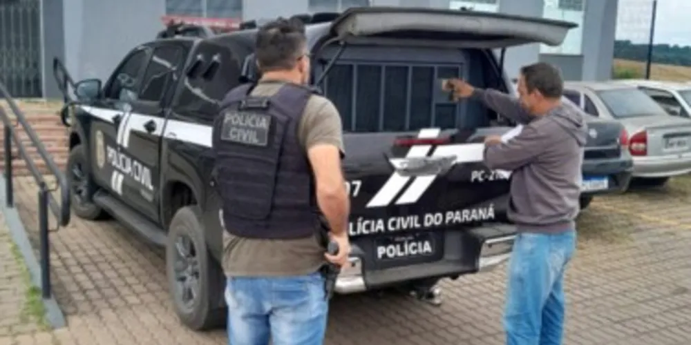 Homem foi levado à Delegacia e depois para a Cadeia Pública