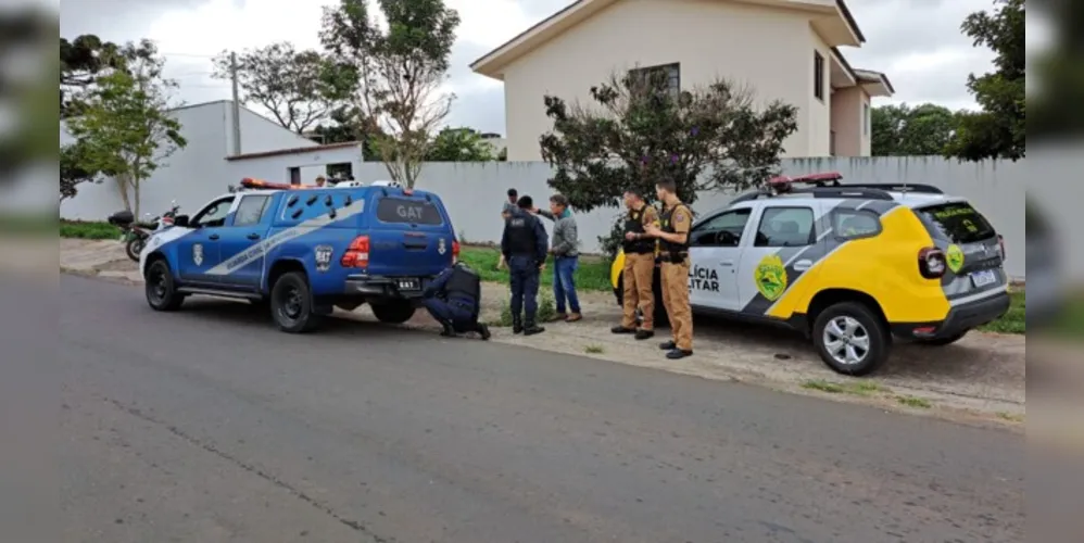 Equipes da PM e Guarda Municipal foram até o local