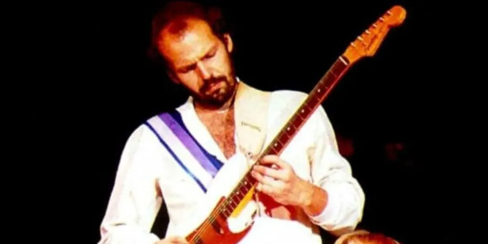 O guitarrista Lasse Wellander,  morreu aos 70 anos por complicações de um câncer