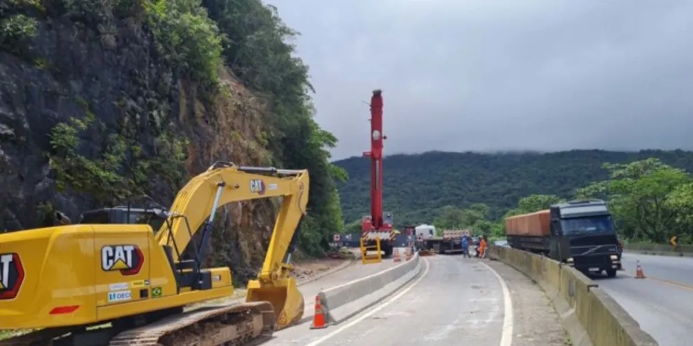 Guindaste do DER será removido da BR-277 de forma definitiva neste sábado