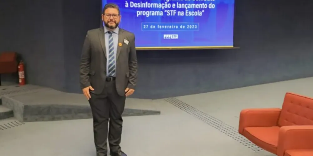 Professor Carlos Willians Jaques Morais participou da reunião em Brasília