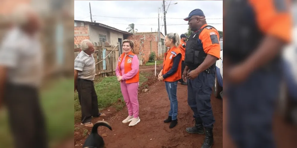 Chefe do executivo visitou as famílias e locais atingidos durante a manhã