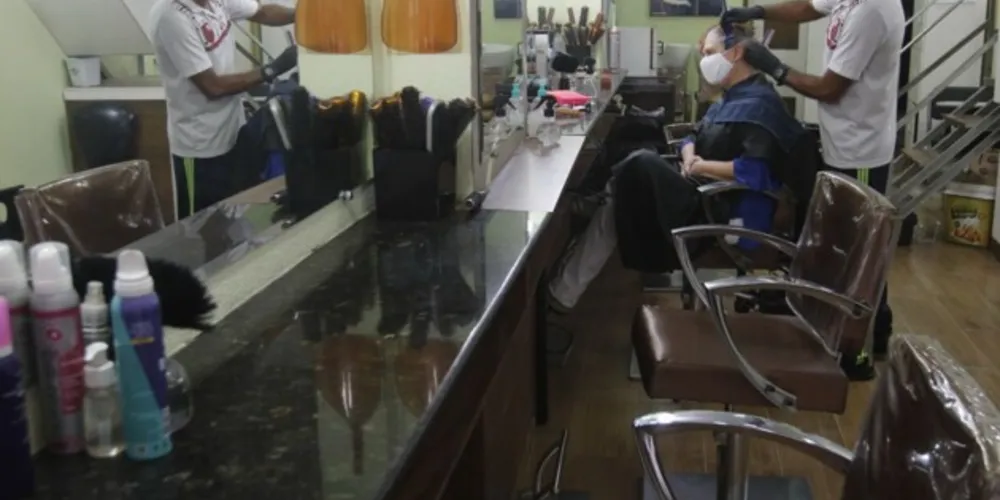 Com 616 novos postos gerados em fevereiro, cidade aparece na sexta colocação do Paraná.