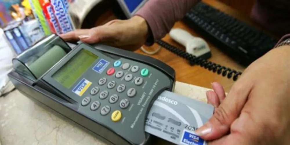 O crescimento do PIB em 2022 foi puxado pelas altas nos serviços (4,2%) e na indústria (1,6%)