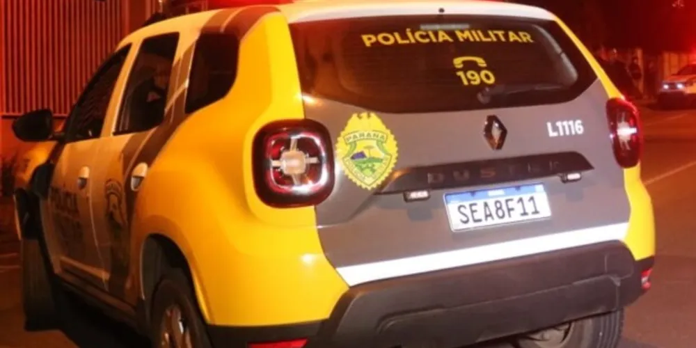 Situação foi acompanhada pela Polícia Militar e o SAMU faz o atendimento à vítima