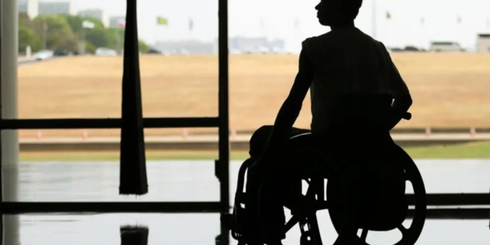 A linha de crédito também pode financiar a adaptação de imóveis e de veículos para pessoas com deficiência