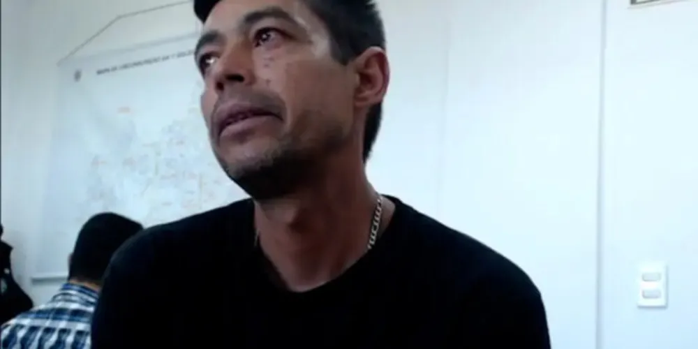 Ele saiu e eu achei que ele ia vir pra cima de mim", disse o frentista