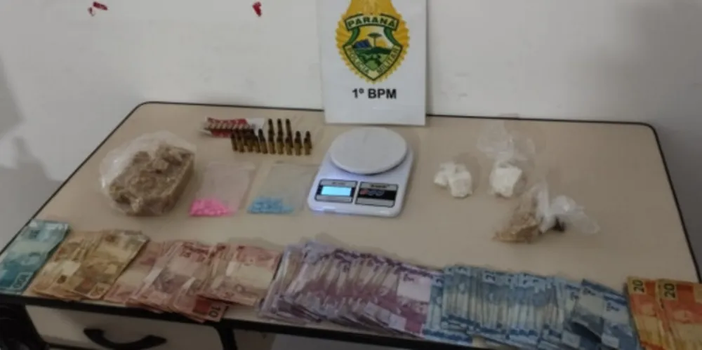 Itens apreendidos foram levados à Delegacia de Castro