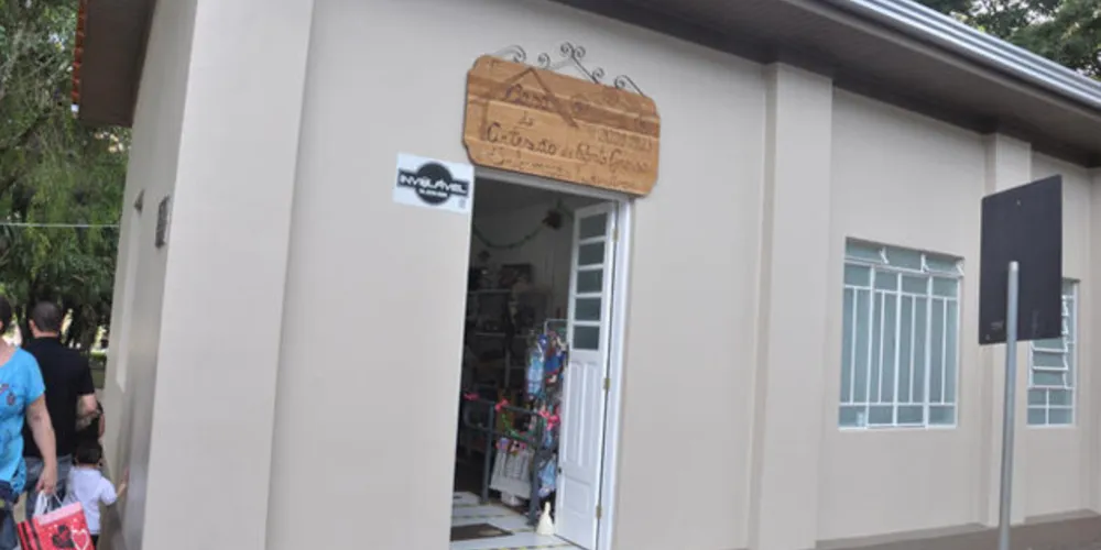 Casa do Artesão realiza oficina para o Dia das Mães