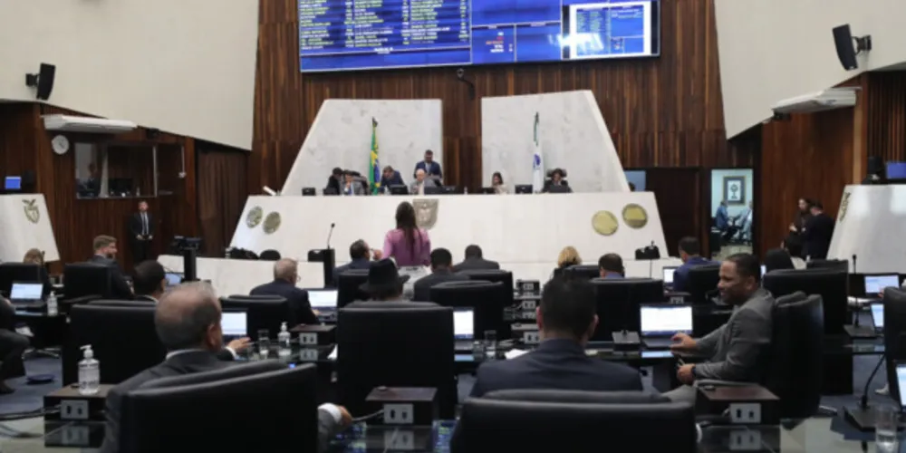 A iniciativa do Palácio Iguaçu foi elogiada tanto por parlamentares da oposição como governistas