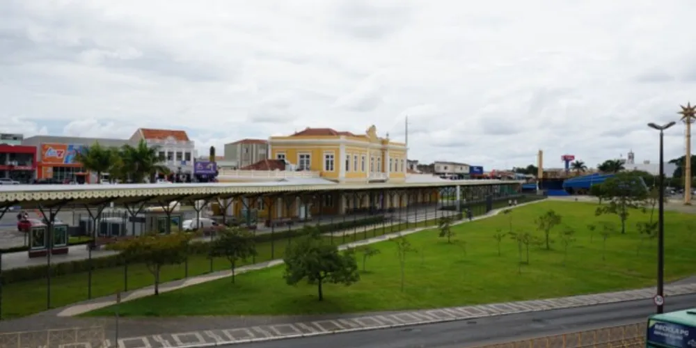 Após a premiação, acontece a abertura oficial do evento e o início dos atendimentos, que serão realizados das 9h00 às 16h00