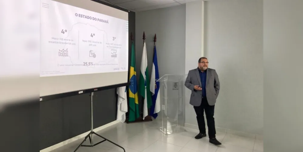 Dados socioeconômicos  foram apresentados pelo economista da Fiep, Marcelo Alves