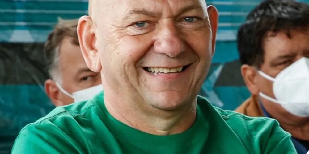 Pela decisão, o próprio Hang fica inelegível até 2028, por ter praticado o abuso de poder econômico