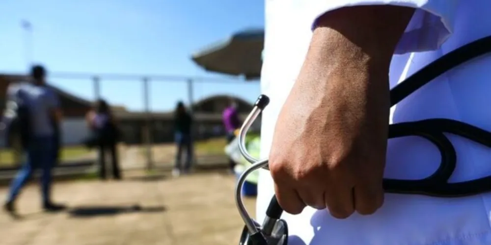 Ministério da Saúde vai retomar o antigo programa Mais Médicos. Rebatizado de Mais Saúde para o Brasil