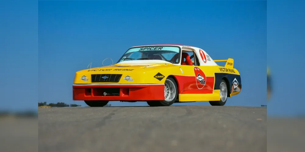 Opala de Stock Car, atingiu velocidade de 303,157 km/h e quebrou o recorde brasileiro de velocidade.