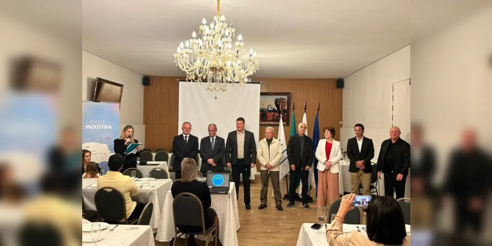 O evento reuniu lideranças sindicais da Casa da Indústria, entre outros convidados para a recondução de Álvaro Scheffer para o mandato do biênio 2023/2025