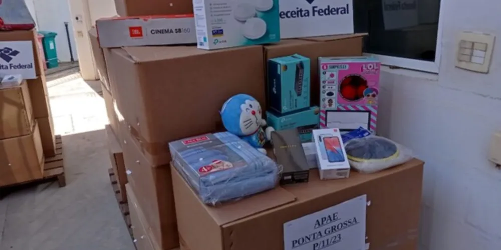 Valores em produtos apreendidos foram destinados para três instituições beneficentes dos Campos Gerais, que realizarão bazares e execução de projetos assistenciais