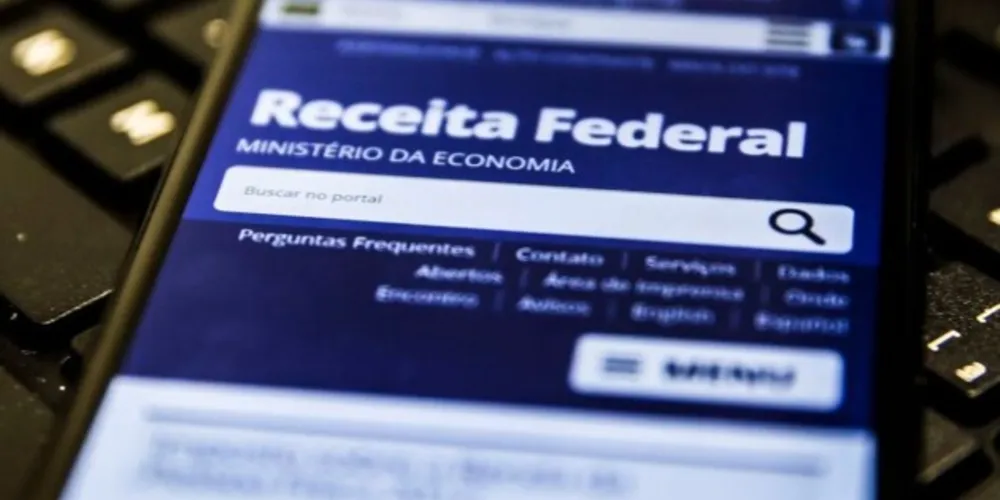 A simplificação, no entanto, beneficia menos pessoas do que aparenta.