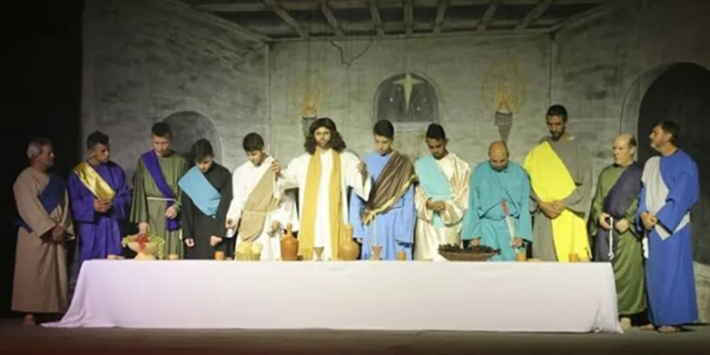 Encenação da Paixão de Cristo completa 30 anos em Castro