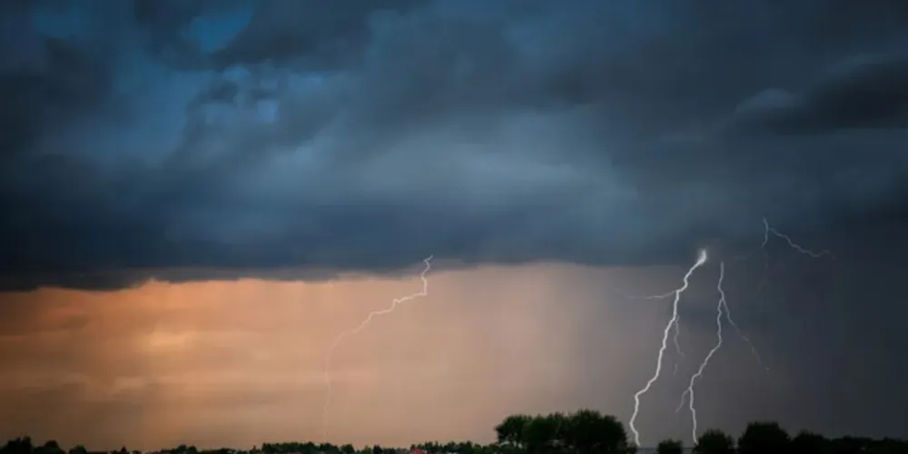 Fenômeno meteorológico é caracterizado por um ciclone extratropical intenso com ventos muito fortes