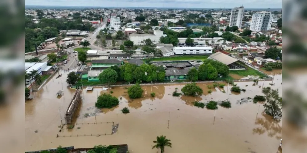 Em pouco mais de 13 horas, choveu mais da metade da média esperada para o mês de março inteiro