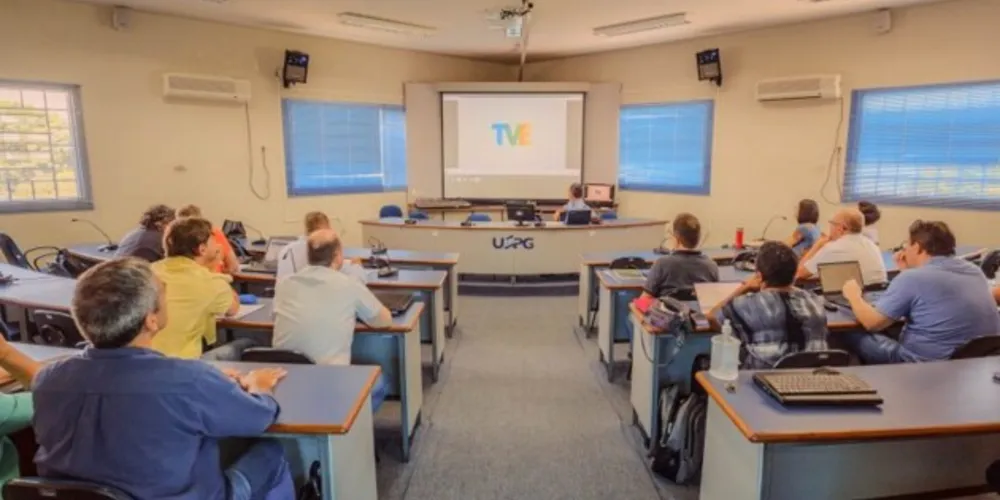 O canal, mantido pela Prefeitura Municipal desde 1998, passa a existir na estrutura administrativa da Universidade,