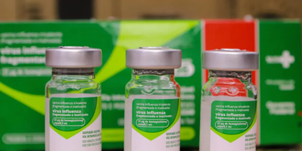 PR recebe as primeiras doses de vacinas para a nova campanha contra a gripe